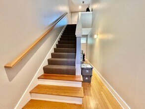 4463 Rainbow Blvd in Kansas City, KS - Building Photo - Building Photo