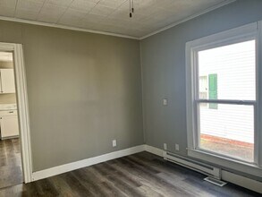 1004 S Columbia St in Frankfort, IN - Building Photo - Building Photo
