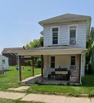 919 Clifton Ave in Springfield, OH - Building Photo