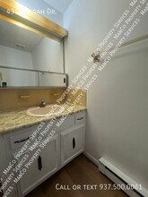 4312 Sarah Dr in Englewood, OH - Building Photo - Building Photo