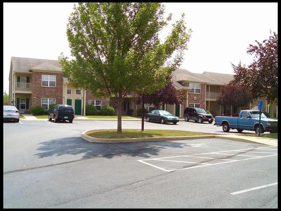 Patriot Pointe Apartments in Liberty, IN - Building Photo