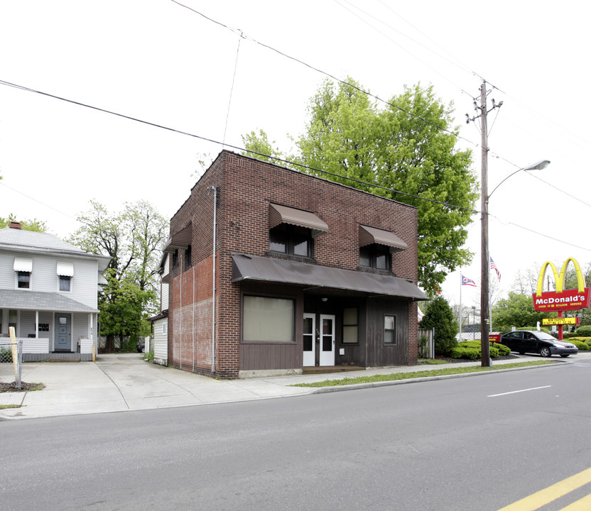 432 W Main St in Ravenna, OH - Building Photo