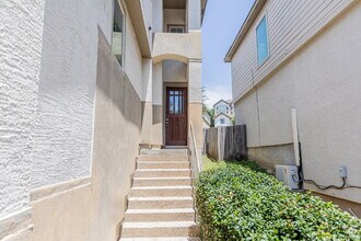 21727 Andrews Garden in San Antonio, TX - Building Photo - Building Photo