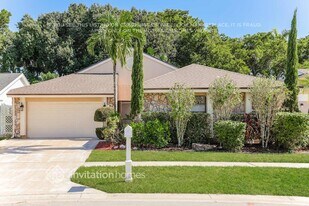 21018 Country Creek Dr in Boca Raton, FL - Building Photo