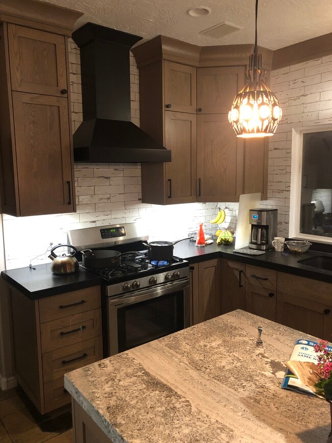 926 Ibis Way in Draper, UT - Building Photo - Building Photo