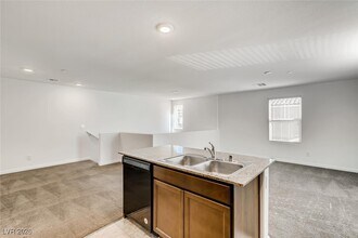 4496 Pencester St in Las Vegas, NV - Building Photo - Building Photo