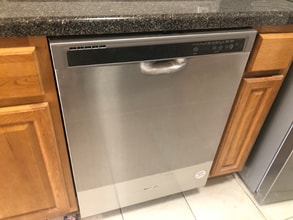 147 Main St, Unit 4D in Ridgefield Park, NJ - Building Photo - Building Photo