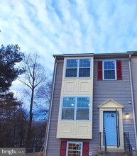 15206 Wentwood Ln in Woodbridge, VA - Building Photo - Building Photo