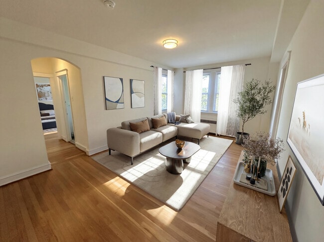 Parkwood Manor Apartments in Upper Darby, PA - Building Photo - Building Photo