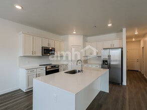 6468 E Paseo Baranda in Tucson, AZ - Foto de edificio - Building Photo