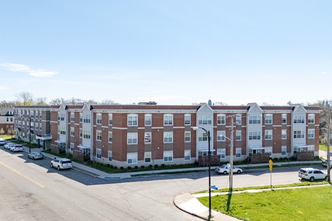 Mt. Aaron Village in Buffalo, NY - Building Photo - Primary Photo