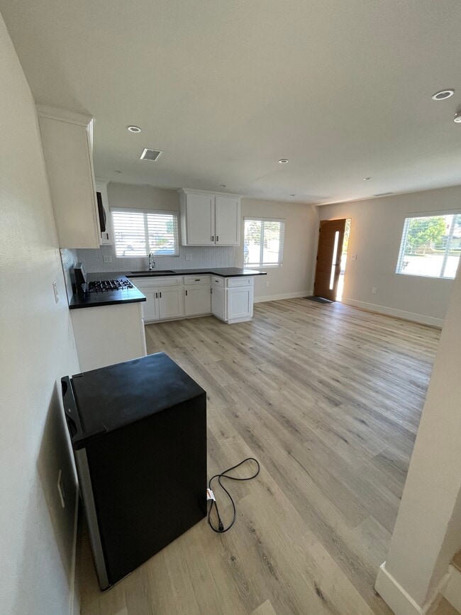 1029 Oleander St, Unit B in Brea, CA - Building Photo - Building Photo