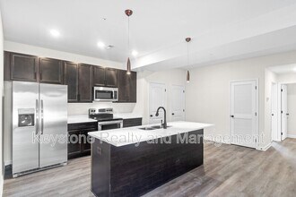 212-B-212 E Johnson Cir in Clarksville, TN - Building Photo - Building Photo