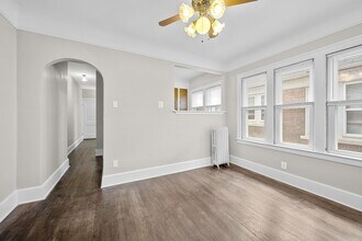 852 Beaconsfield Ave in Grosse Pointe Park, MI - Building Photo - Building Photo