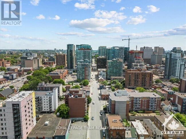 310 Cumberland St in Ottawa, ON - Building Photo - Building Photo