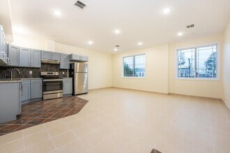 44 Bergen Blvd in Fairview, NJ - Building Photo - Building Photo