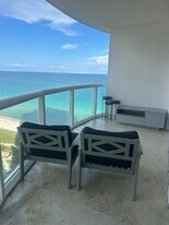 6365 Collins Ave, Unit 1909 in Miami Beach, FL - Building Photo