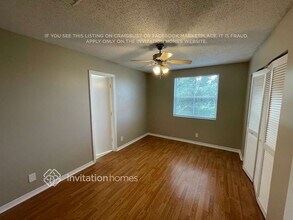 7521 Santa Monica Dr in Margate, FL - Building Photo - Building Photo