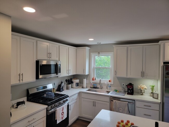 property at 235 W 550 N