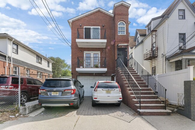 property at 70 Lembeck Ave