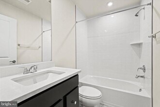 6056 Beake St in Hyattsville, MD - Building Photo - Building Photo