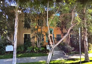 464 N Stanley Ave, Unit 3 in Los Angeles, CA - Building Photo