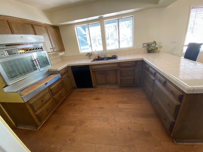 293 Forest Trail in Mammoth Lakes, CA - Foto de edificio - Building Photo