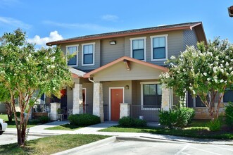 The Grove at Brushy Creek in Bowie, TX - Building Photo - Building Photo