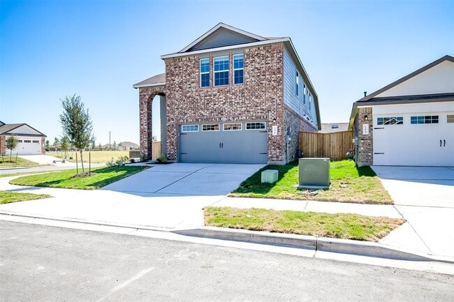 108 Allegro Dr in Hutto, TX - Building Photo - Building Photo
