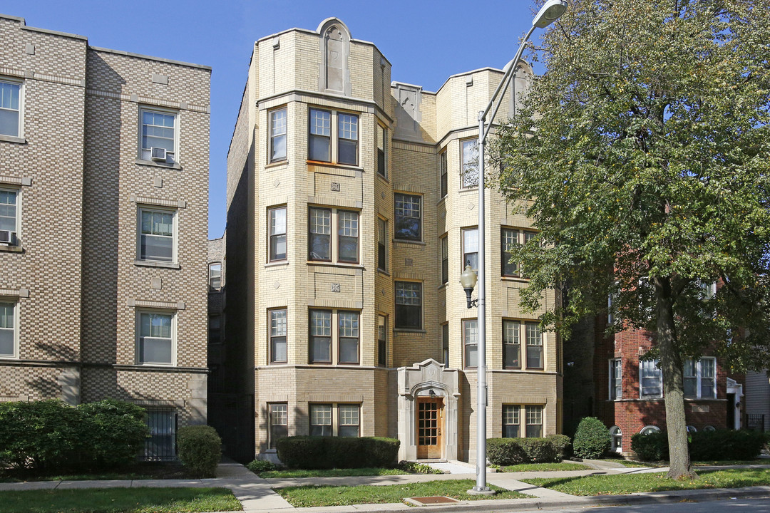 1114 S Austin Blvd in Oak Park, IL - Building Photo