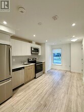 30 Calamint Ln. in Toronto, ON - Building Photo - Building Photo