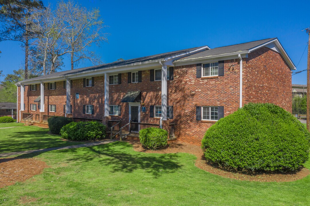 Cascades on the River in Athens, GA - Building Photo