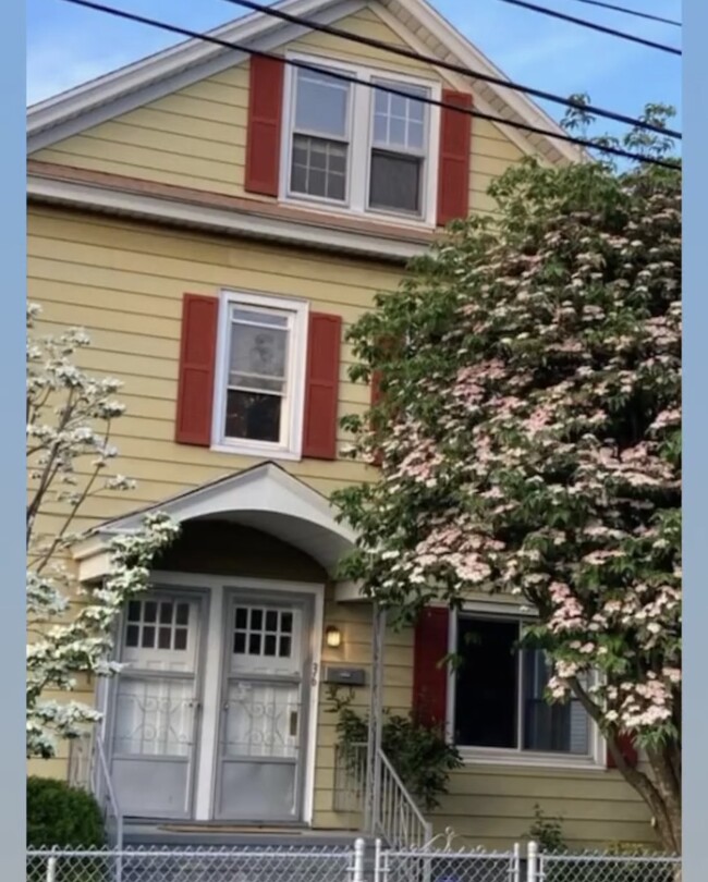 38 King St in Bridgeport, CT - Building Photo - Building Photo