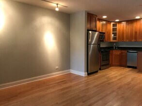 2140 N Lincoln Ave in Chicago, IL - Building Photo - Building Photo