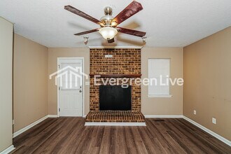 507 Bennett Dr in Alabaster, AL - Foto de edificio - Building Photo