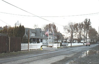 Mesa in Yakima, WA - Building Photo - Building Photo