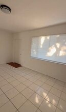 12357 First St in Ft. Myers, FL - Building Photo - Building Photo