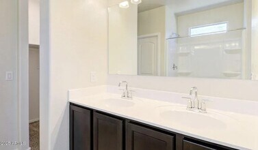 1182 E Tyler Ln in Casa Grande, AZ - Building Photo - Building Photo