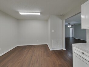 28707 Binefield St in Spring, TX - Building Photo - Building Photo