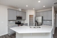 315 E Compass Wy photo'