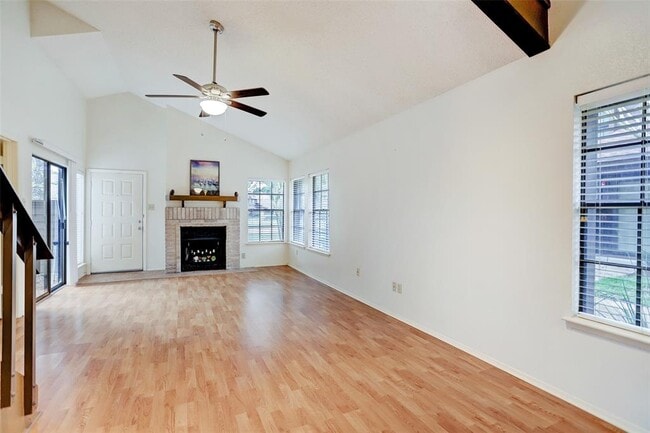 2611 Grants Lake Blvd in Sugar Land, TX - Building Photo - Building Photo