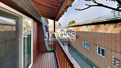 607 N 6th Ave in Yakima, WA - Building Photo - Building Photo