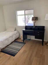 1543 E Grovers Ave in Phoenix, AZ - Building Photo - Building Photo