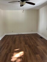 50 Overlook Dr in Bargersville, IN - Building Photo