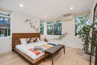 673 Belmont Pl E in Seattle, WA - Building Photo - Building Photo