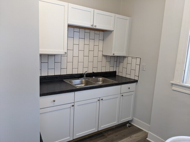 320 E Hickory St, Unit 1