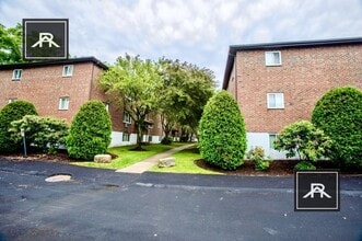 8 Bryon Rd in Boston, MA - Building Photo - Building Photo