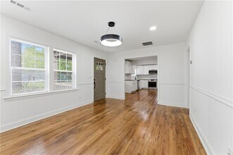 2762 Oldknow Dr NW in Atlanta, GA - Building Photo - Building Photo