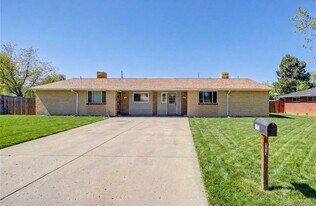 87 Newland Ct in Lakewood, CO - Building Photo