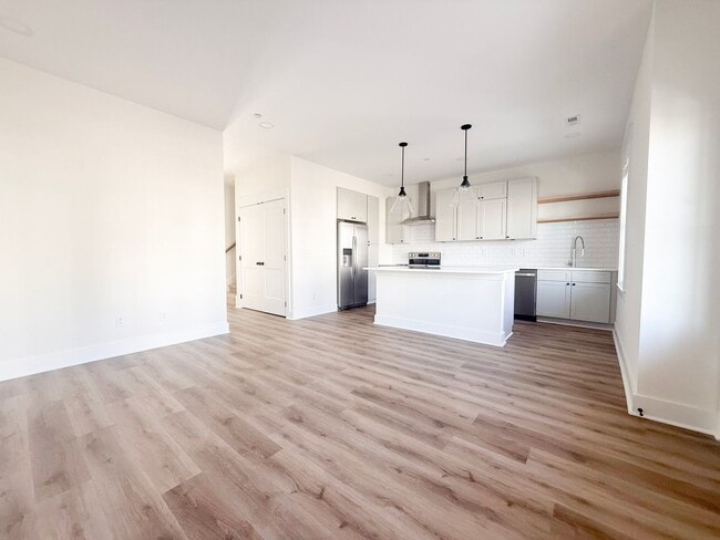 1330 Meridian St in Cookeville, TN - Building Photo - Building Photo